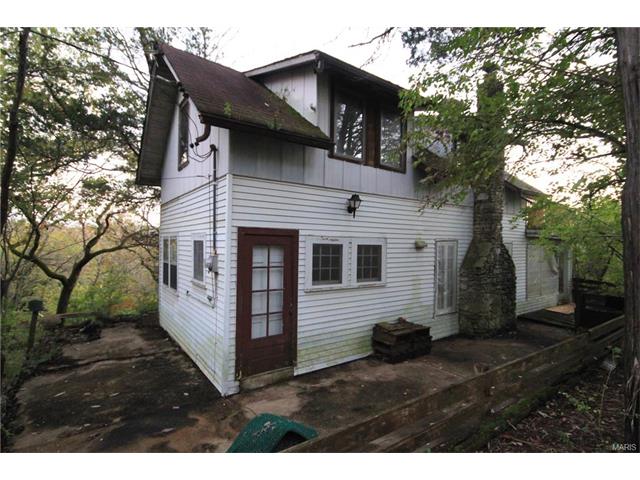 533 Palisades Rd, Ballwin, MO 63021 photo 2