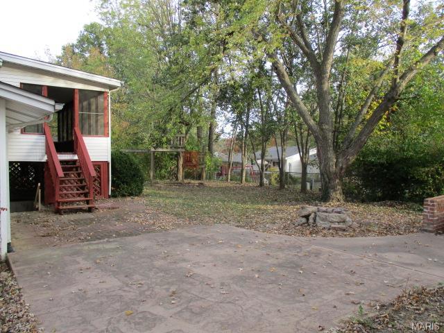598 Golfwood Dr, Ballwin, MO 63021 photo 18