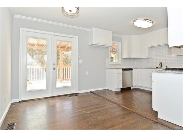 320 Hagemeister Dr, Eureka, MO 63025 photo 6