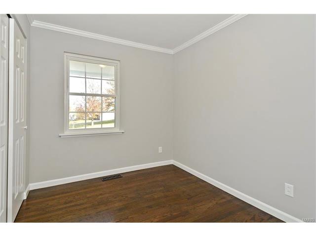 320 Hagemeister Dr, Eureka, MO 63025 photo 17