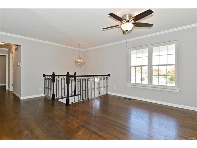 320 Hagemeister Dr, Eureka, MO 63025 photo 5