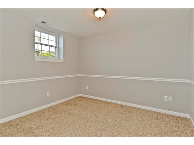 320 Hagemeister Dr, Eureka, MO 63025 photo 21