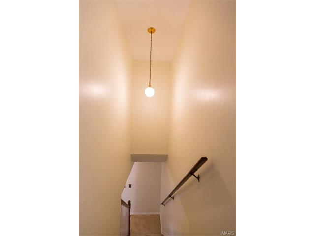 8 Hagers Ml, Ballwin, MO 63021 photo 10