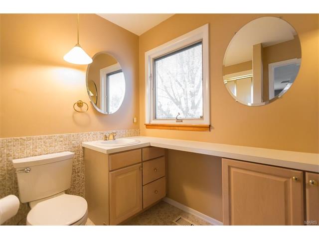 8 Hagers Ml, Ballwin, MO 63021 photo 15