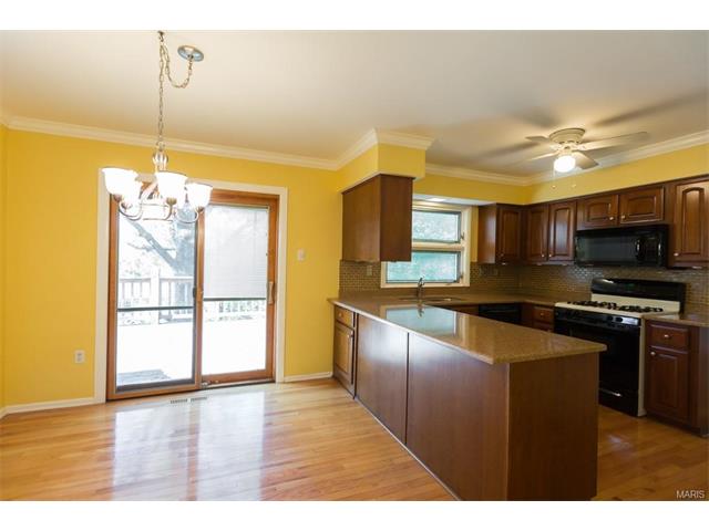 8 Hagers Ml, Ballwin, MO 63021 photo 7