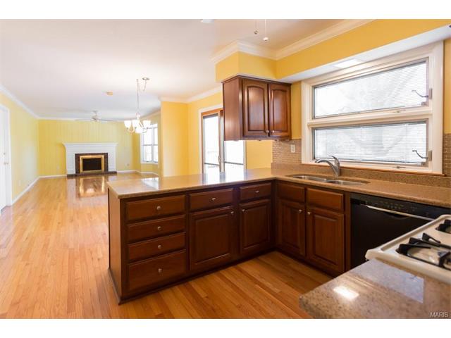 8 Hagers Ml, Ballwin, MO 63021 photo 5