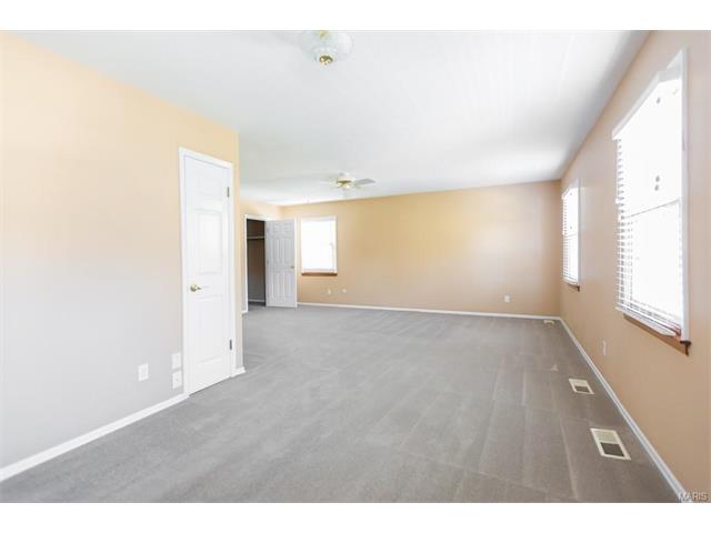 8 Hagers Ml, Ballwin, MO 63021 photo 14