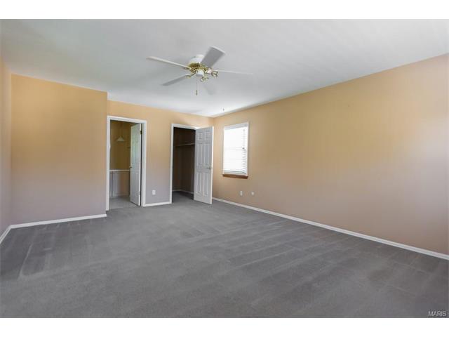 8 Hagers Ml, Ballwin, MO 63021 photo 13