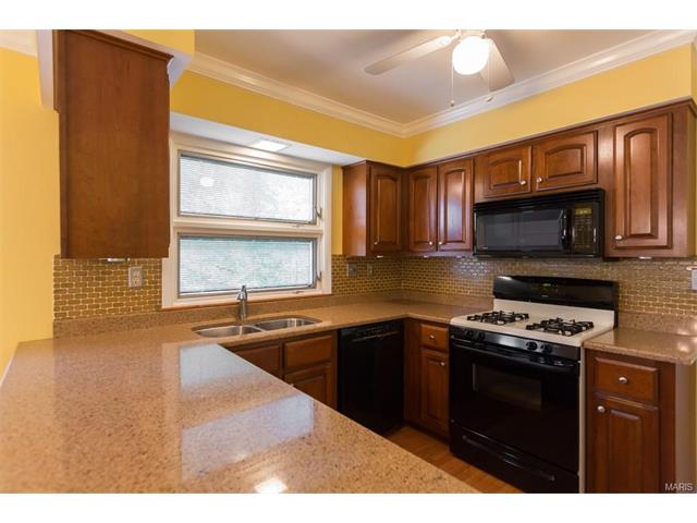 8 Hagers Ml, Ballwin, MO 63021 photo 6