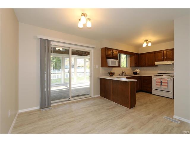 5 Carriage Creek Ct, Ballwin, MO 63021 photo 7