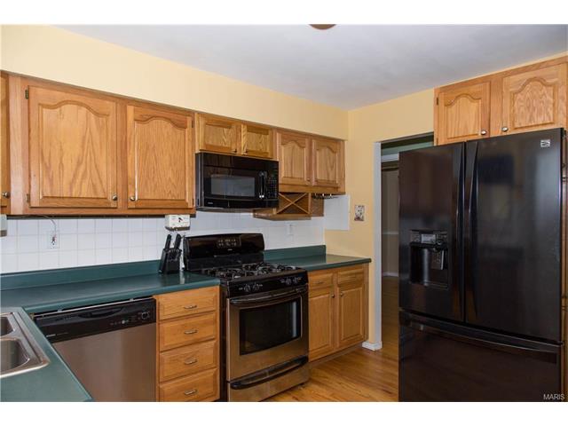 201 Lindy Blvd, Ballwin, MO 63021 photo 11
