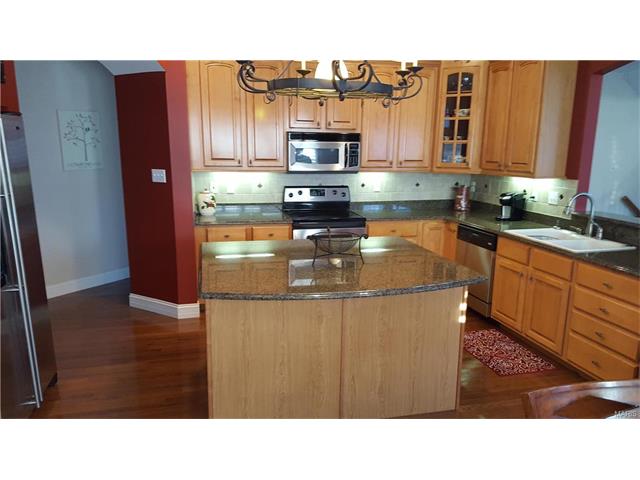 711 Cooper Way Dr, O'fallon, MO 63368 photo 7