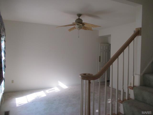 878 Castle Pnes, Ballwin, MO 63021 photo 4
