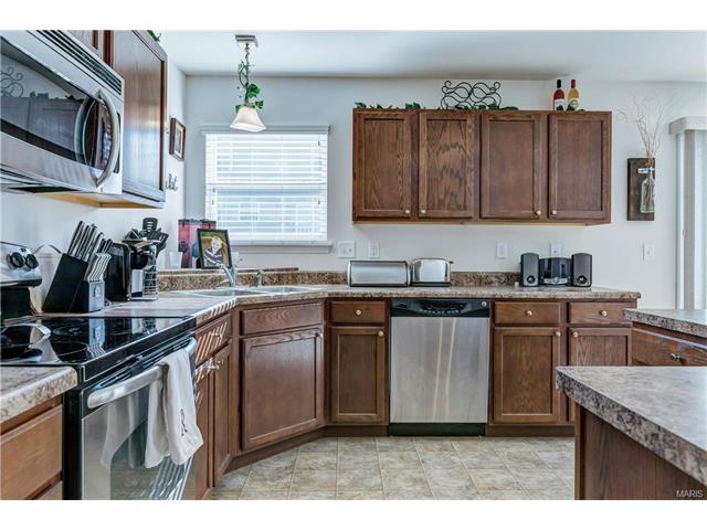 420 Wynchat Dr, O'fallon, MO 63366 photo 15