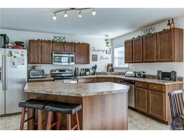 420 Wynchat Dr, O'fallon, MO 63366 photo 14