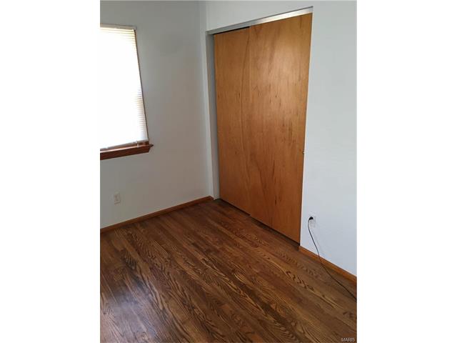 4337 Ashby Rd, Saint Ann, MO 63074 photo 7