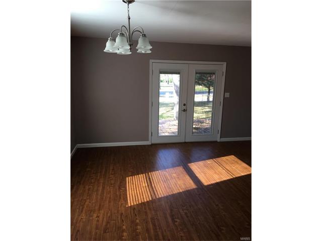 4337 Ashby Rd, Saint Ann, MO 63074 photo 12