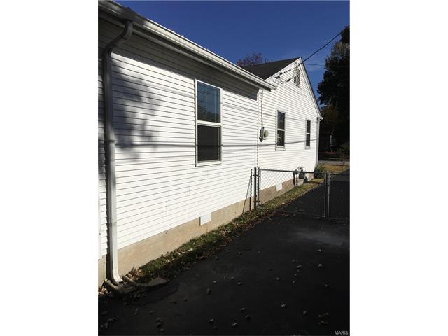 4337 Ashby Rd, Saint Ann, MO 63074 photo 20