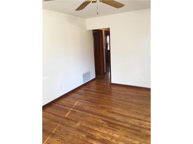 4337 Ashby Rd, Saint Ann, MO 63074 photo 8