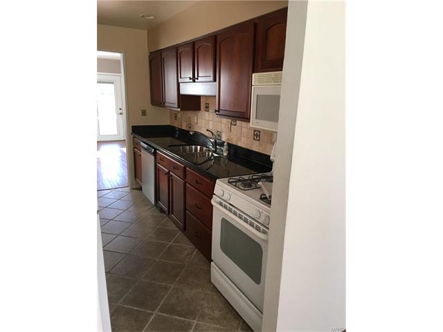 4337 Ashby Rd, Saint Ann, MO 63074 photo 9