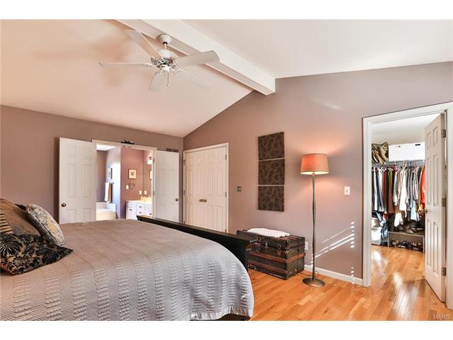 869 Pheasant Woods Dr, Ballwin, MO 63021 photo 18