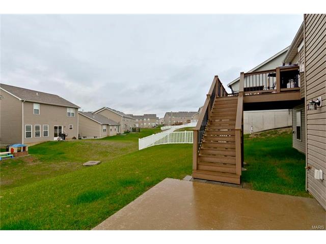 92 Tisbury, O'fallon, MO 63366 photo 23