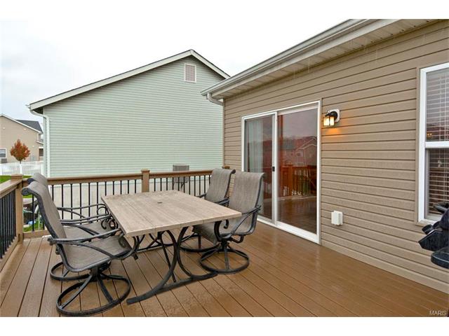 92 Tisbury, O'fallon, MO 63366 photo 21