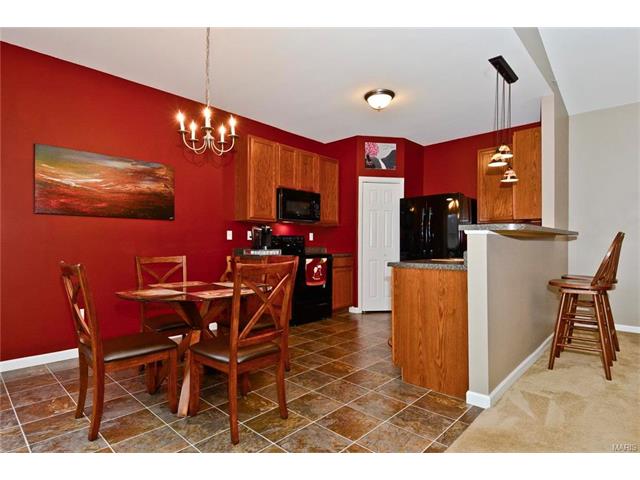 92 Tisbury, O'fallon, MO 63366 photo 7
