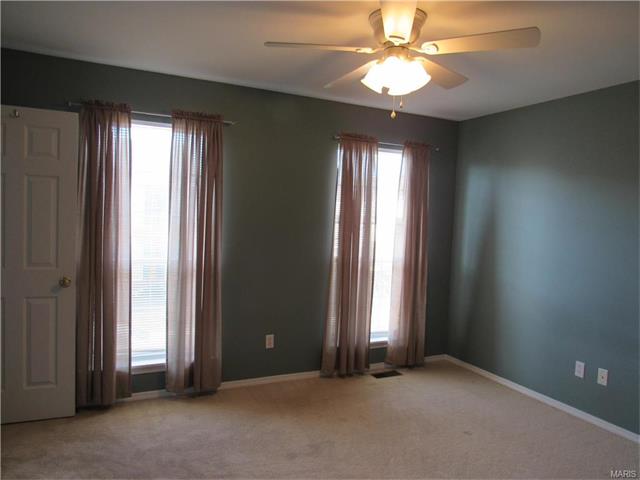 915 Rolling Thunder Dr, O'fallon, MO 63368 photo 25
