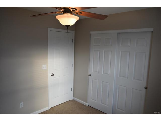 9 Mary Beth, O'fallon, MO 63368 photo 15