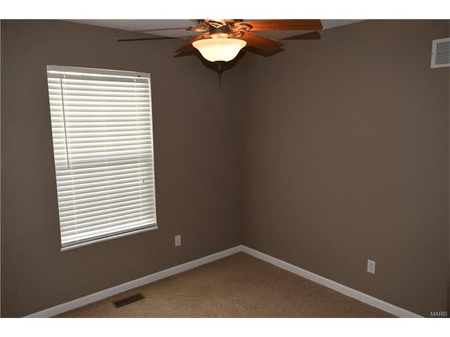 9 Mary Beth, O'fallon, MO 63368 photo 14