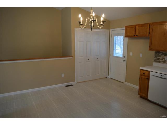 9 Mary Beth, O'fallon, MO 63368 photo 6