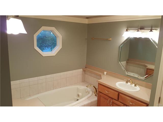 842 Pitman Hill Rd, Weldon Spring, MO 63304 photo 17