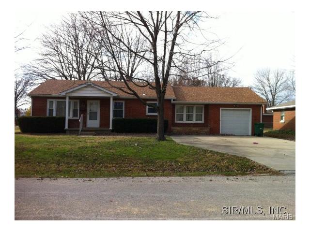 307 S Augusta St, O Fallon, IL 62269 photo 1