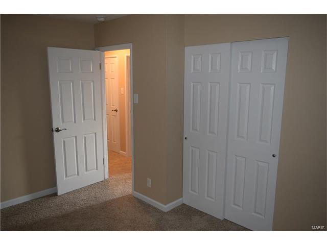 720 La Bonne, Ballwin, MO 63021 photo 18