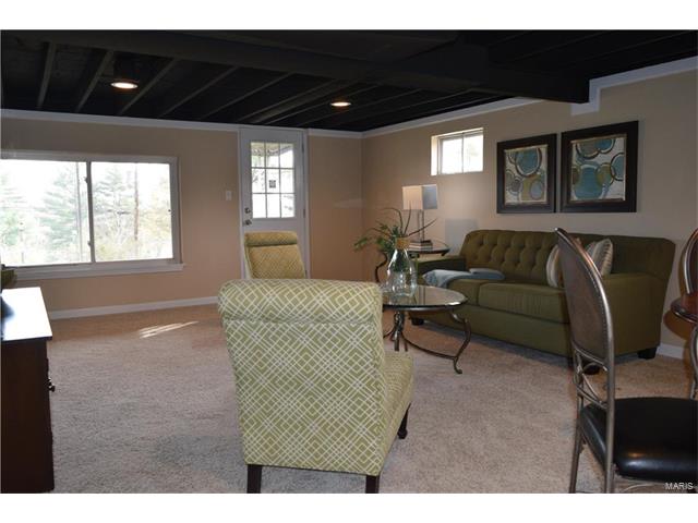 720 La Bonne, Ballwin, MO 63021 photo 25