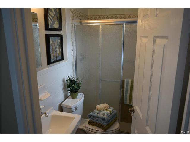 720 La Bonne, Ballwin, MO 63021 photo 15