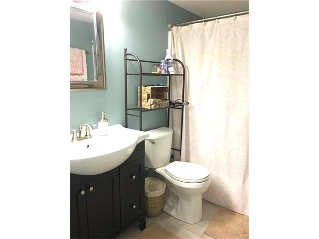 8848 Eager, Saint Louis, MO 63144 photo 10