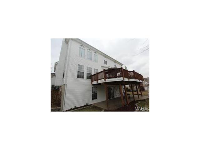 1930 Williamstown, Saint Peters, MO 63376 photo 2