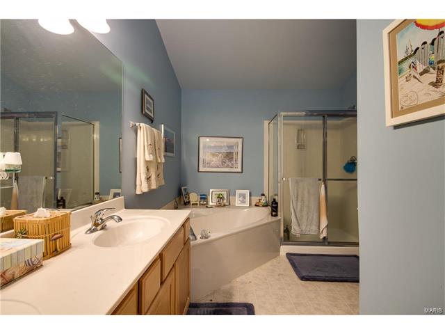 897 Gandolf Way, Eureka, MO 63025 photo 14