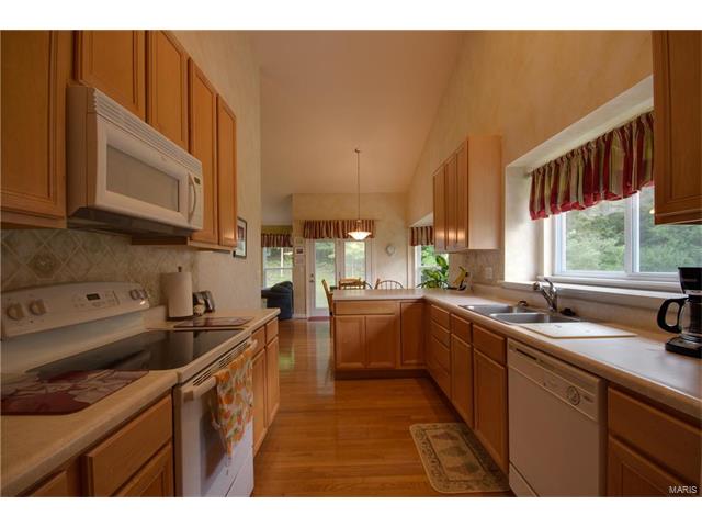 897 Gandolf Way, Eureka, MO 63025 photo 5