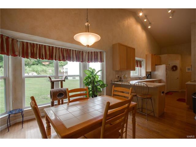 897 Gandolf Way, Eureka, MO 63025 photo 6