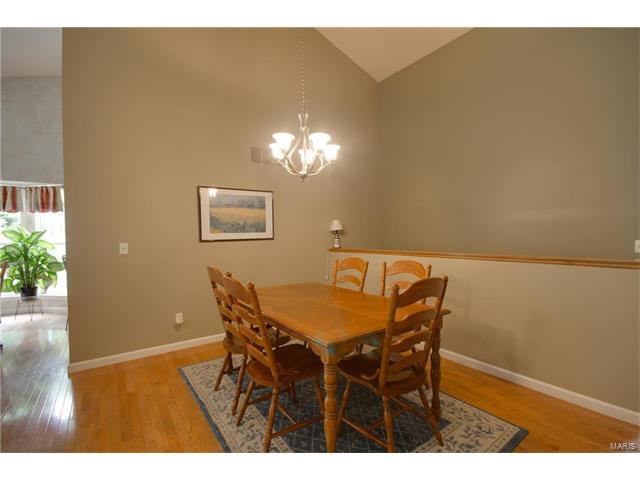 897 Gandolf Way, Eureka, MO 63025 photo 9