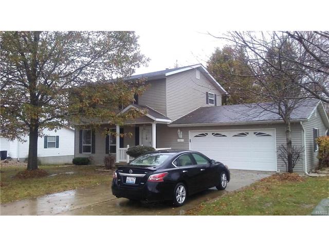 605 Josh Dr, Godfrey, IL 62035 photo 1