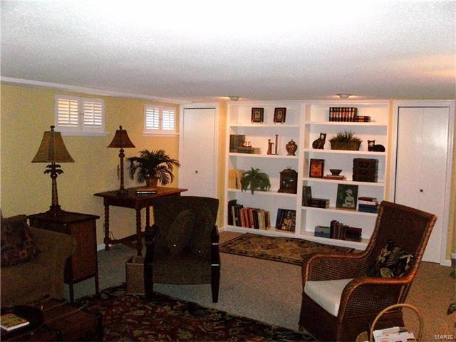 1300 Boly Ln, Ballwin, MO 63021 photo 23