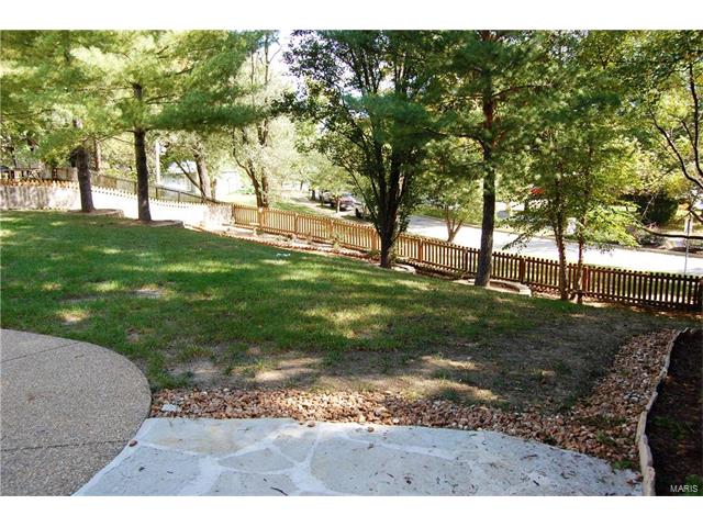 946 Gervas Dr, Ballwin, MO 63021 photo 22