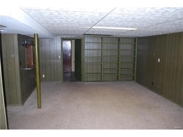 480 Graywood, Ballwin, MO 63011 photo 7