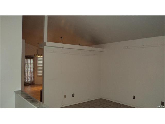 2522 Balaji Ct, Ballwin, MO 63011 photo 7