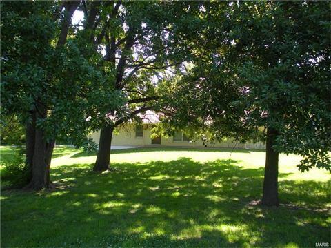 1112 Bryan Rd, O'fallon, MO 63366 photo 2