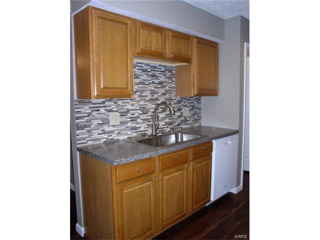 17 Megans Ct, O'fallon, MO 63366 photo 8